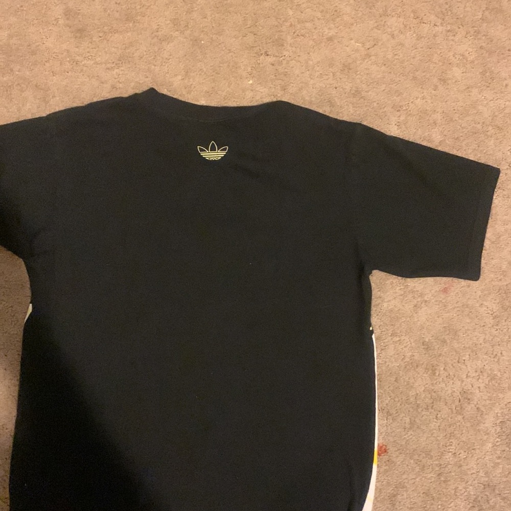 Adidas bold trefoil shirt - Picture 2 of 2